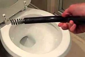 toilets 